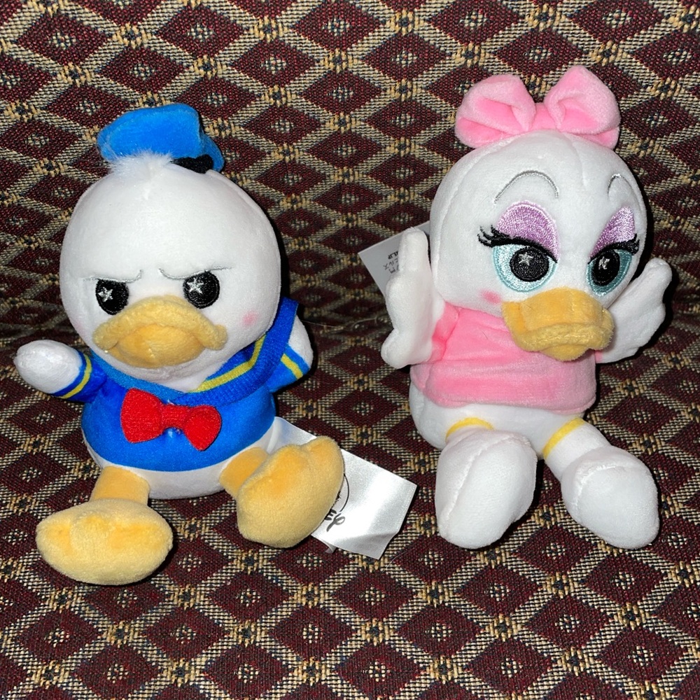 Disney Wishables Donald & Daisy Duck